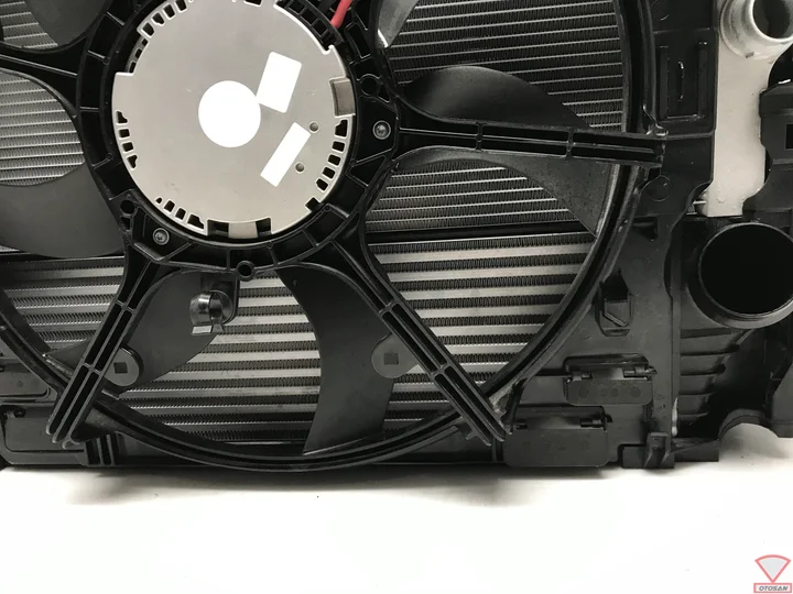 bmw-5-serie-f10-f11-lci-koelerpakket-17899010-6450939148901- — foto 7