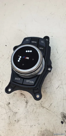 m-logo-idrive-knop-bedieningspaneel-bmw-3-serie-e90-924943901-origineel-gebruikt-2009-2012 — foto 3
