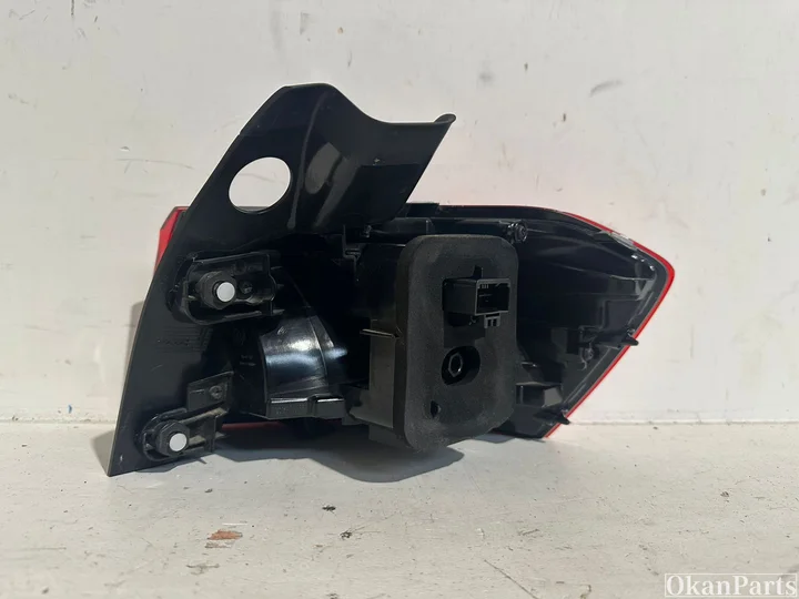 vw-passat-3g-b9-facelift-led-achterlicht-links-3g9945095f — foto 3