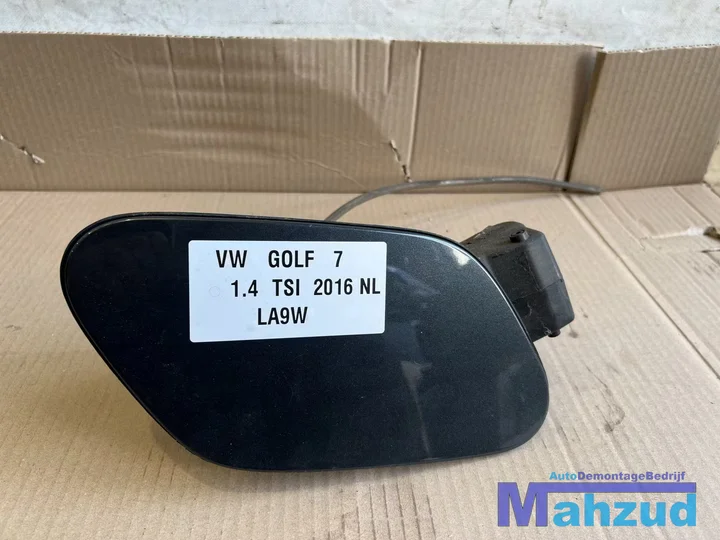 vw-golf-7-la9w-tankklep-20122019