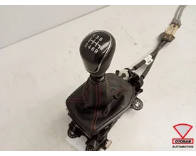 ford-fiesta-mk8-2017-schakelmechanisme-m1br7c453jha — foto 2
