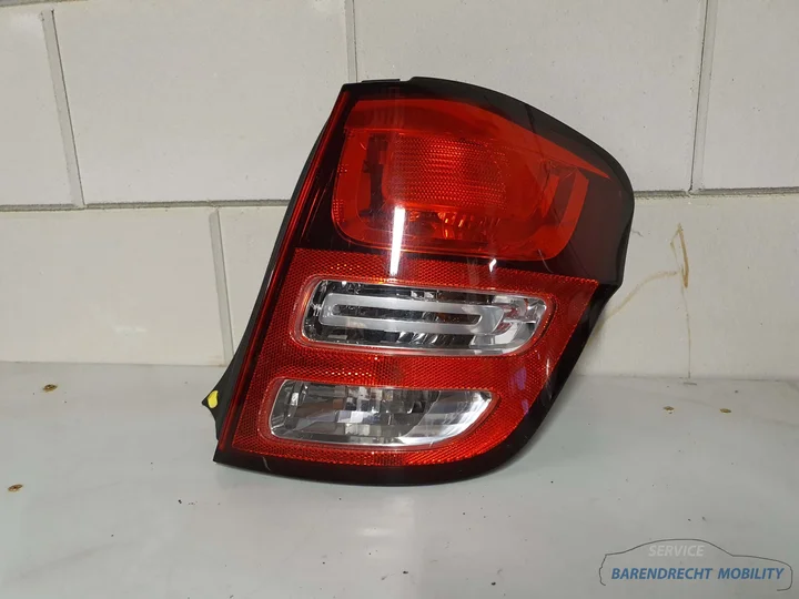 achterlicht-citroen-c3-rechts-origineel-nette-staat-gebruikt-2009-2019 — foto 2