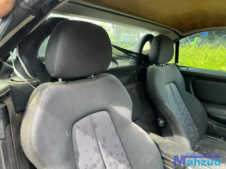 slk-r170-interieur-delen-stoel-deurpaneel-dashboard-kast — foto 2