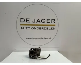 mercedes-a-b-cla-gla-glb-remklauw-a2474230398-linksachter