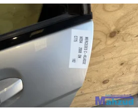 mercedes-c-klasse-w204-zilver-c775-links-achter-deur-portier — foto 2