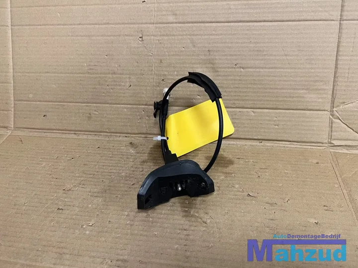 opel-corsa-d-tankklep-vergrendeling-20052014 — foto 2