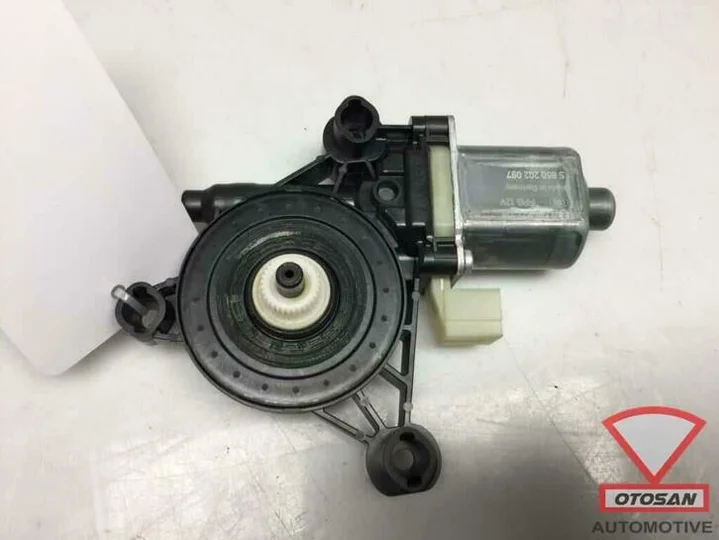 vw-tiguan-5na-2018-vag-raammotor-links-achter-5q0959801a