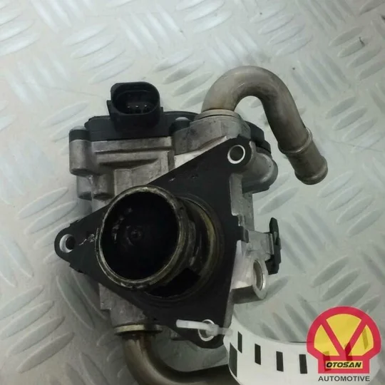 vw-touran-vag-5t-egr-klep-04l131501r — foto 2