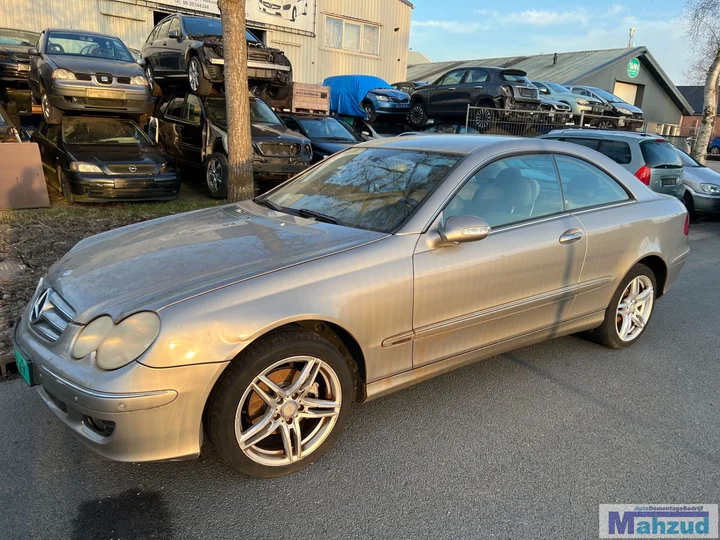 mercedes-clk-w209-22-cdi-c723-demontage-sloop-onderdelen — foto 3