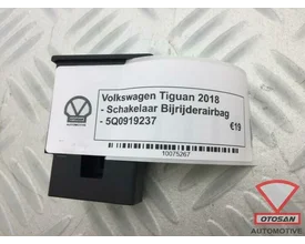 vw-tiguan-5na-2018-airbag-slot-bijrijdersairbag-5q0919237 — foto 2