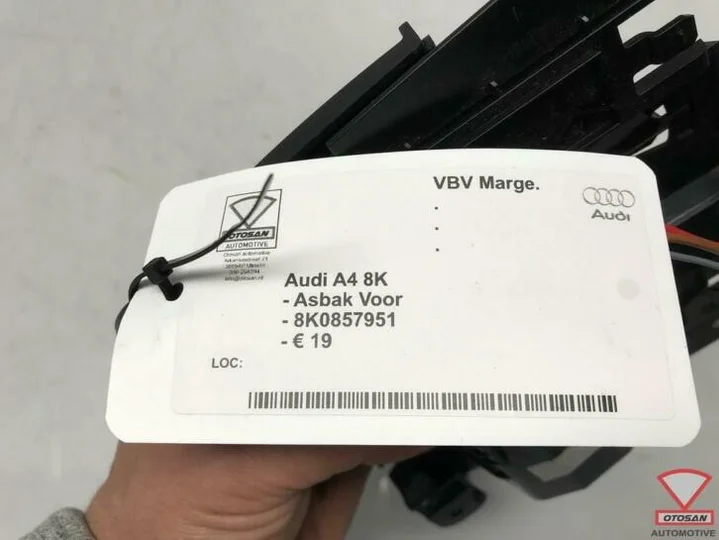 audi-a4-8k-asbak-voor-8k0857951 — foto 3