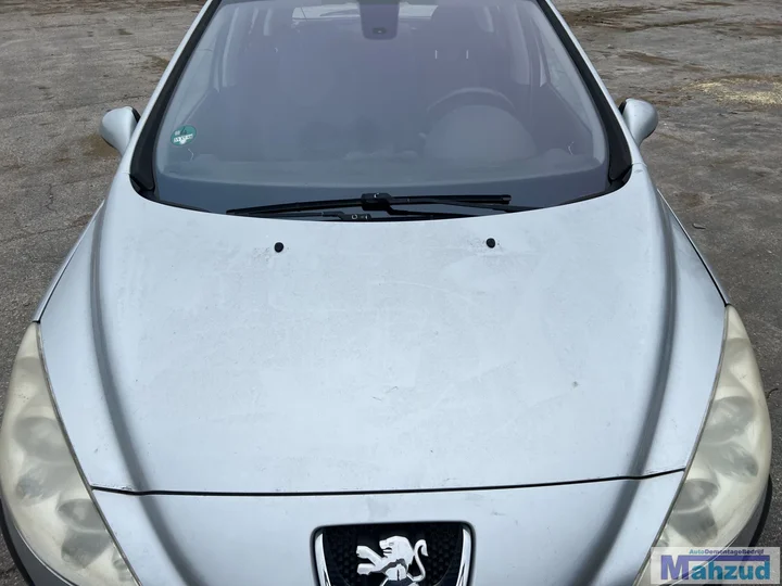 peugeot-308-1-16-16v-eps-zilver-ezrc-demontage-sloop-onderdelen — foto 25
