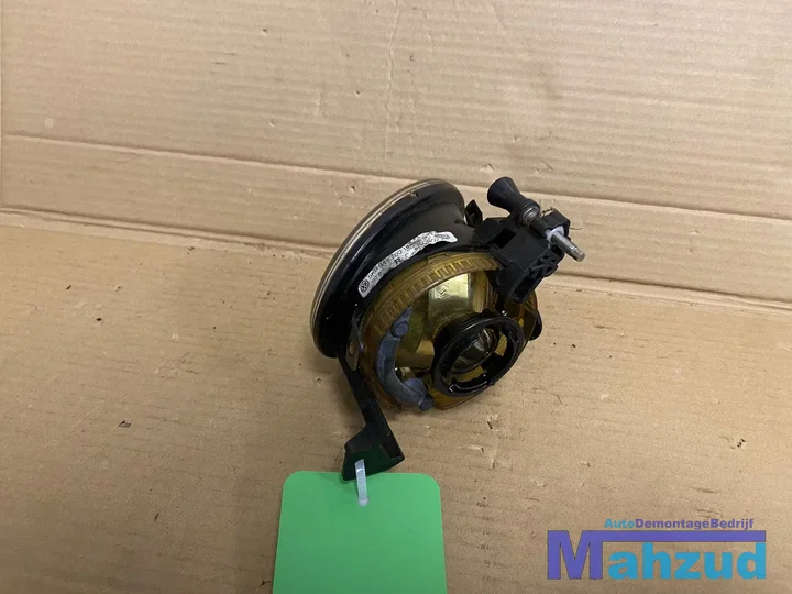 vw-golf-6-caddy-rechts-mistlamp-5k0941700-20092015 — foto 3