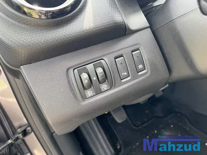 2016-renault-clio-4-onderdelen-grijs-tekng-demontage — foto 28