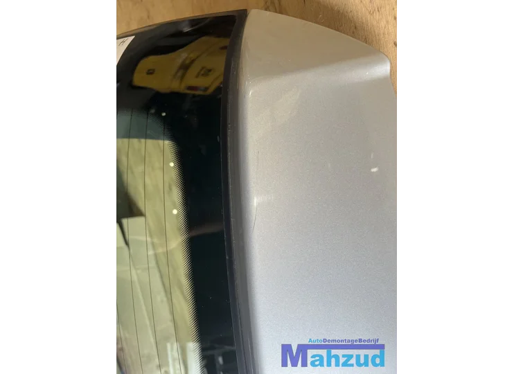 opel-astra-h-hatchback-zilver-z2au-achterklep-20032011