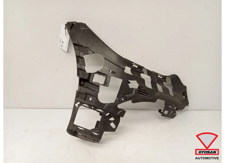 Mercedes C W206 Achterbumper Houder Rechts A2068851601