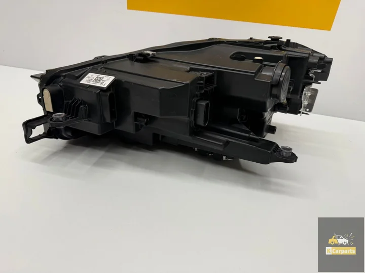 skoda-super-b-koplamp-led-rechts-compleet-3p2941016-2024 — foto 3