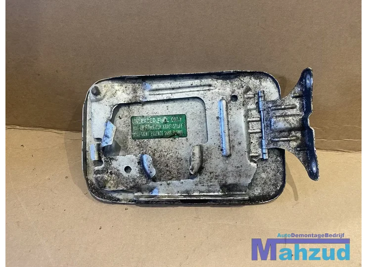 mazda-323-f-grijs-zilver-3l-tankklep-1994-1998