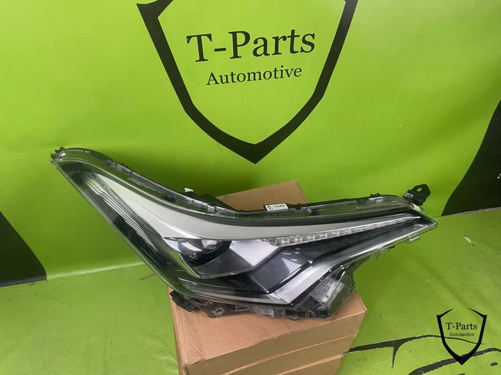 toyota-chr-koplamp-rechts-lamp-81110f407100 — foto 2