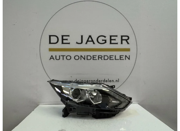 NISSAN QASHQAI J11 KOPLAMP  LED RECHTS 100-18013