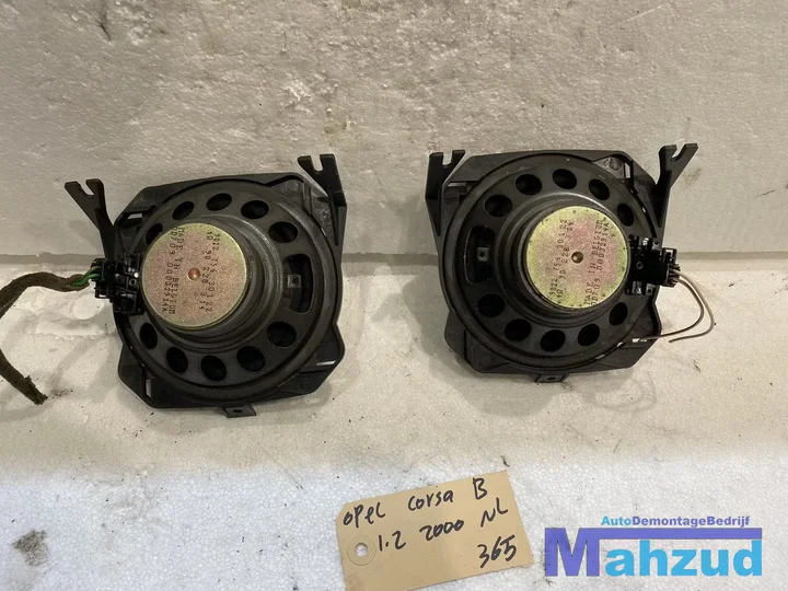 opel-corsa-b-links-rechts-box-speaker-luidspreker-19941999 — foto 5