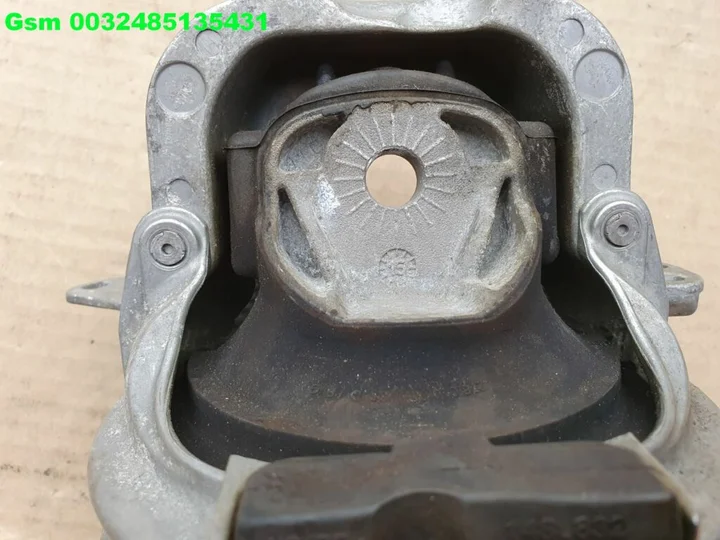 4m0199256c-s6-motorsteun-s7-4k-sq7-q8-a8-a5-a4-8w-q5-touareg — foto 6