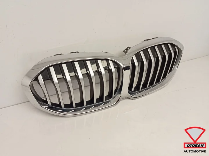 bmw-1serie-f40-front-grille-2019-7450959 — foto 3
