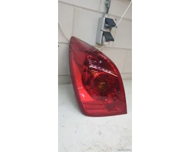 achterlicht-links-primera-nissan-hatchback-26555au210-bestuurderskant-orgineel-gebruikt-2002-2005 — foto 3