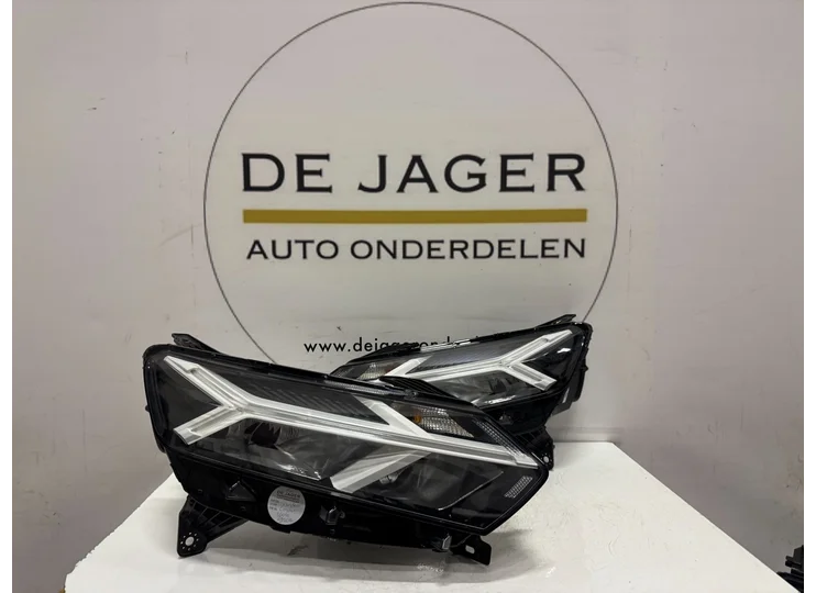 DACIA SANDERO 3 LOGAN 3 LED KOPLAMPEN 260602561R 260107920R