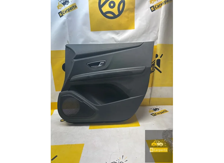Panneau de porte arrière droit Renault Grand Scenic 3780890
