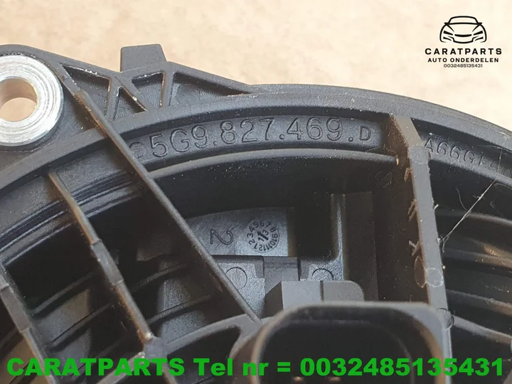 5g6827469f-5g9827469d-golf-handgreep-achterklep-passat-cc — foto 5