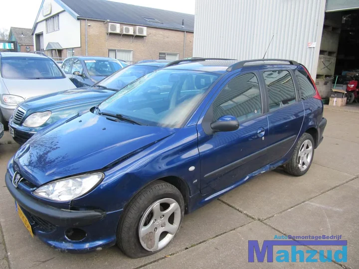 peugeot-206-sw-14-motorblok-kfw-motor — foto 2