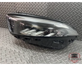 mercedes-aklasse-facelift-w177-koplamp-l-a1779062106 — foto 3