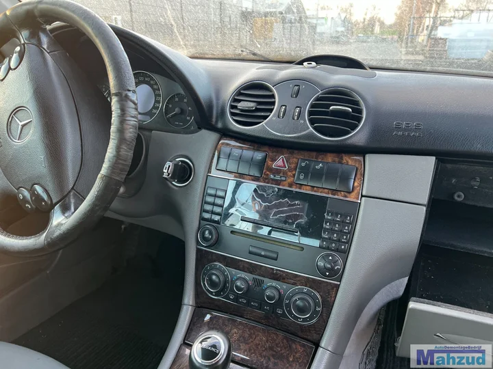 mercedes-clk-w209-22-cdi-c723-demontage-sloop-onderdelen — foto 12