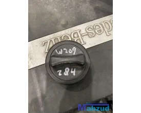mercedes-clk-c-klasse-w203-w209-tankdop