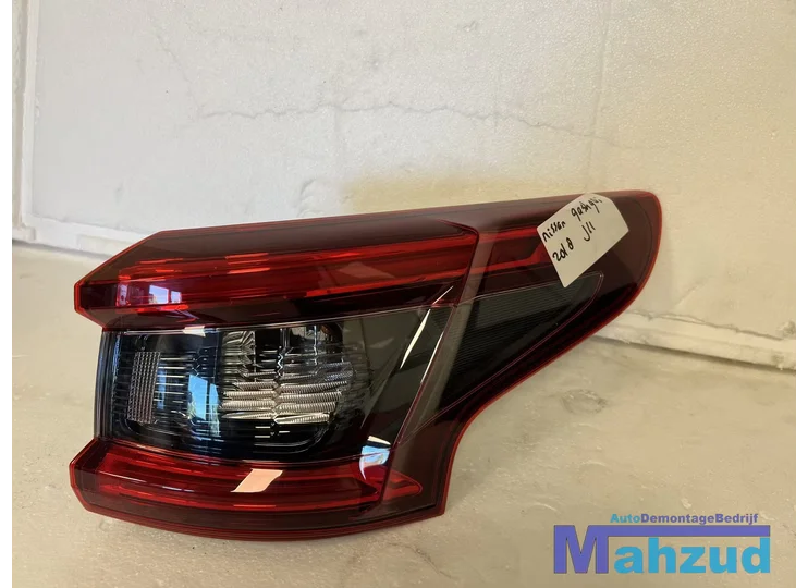nissan-qashqai-j11-rechts-buiten-achterlicht-20132021