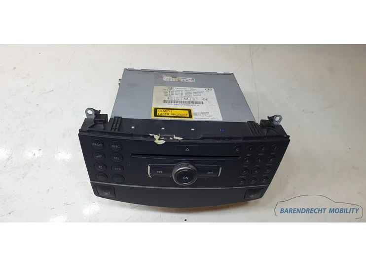 mercedes-c-klasse-c204-w204-s204-navigatie-module-a2048705590-navi-nav-multi-media-multimedia-radio-cd-dvd-gps-stoelverwarming-stoel-verwarming-nette-staat-gebruikt-2011-2012-2013-2014-2015-barendrecht-mobility-service