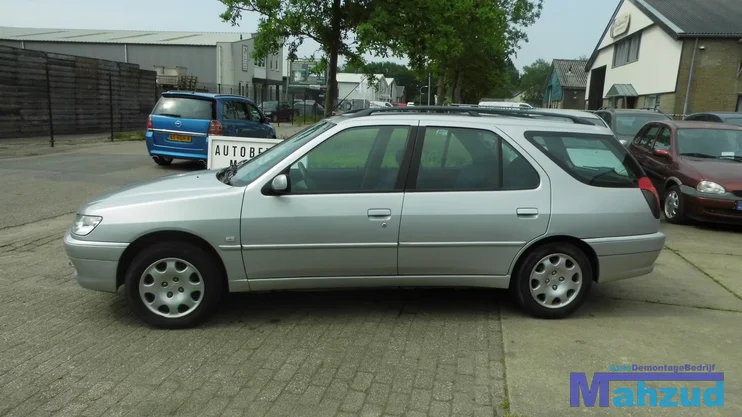 2000-peugeot-306-break-16-demontage-sloop-86 — foto 4