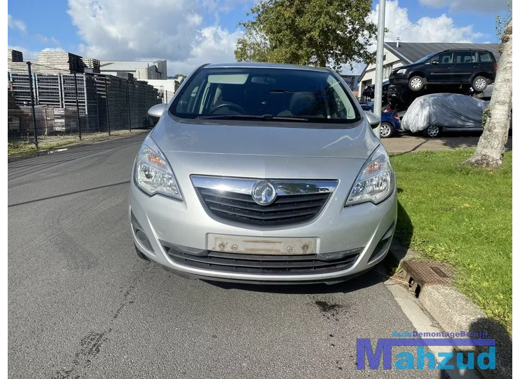 OPEL MERIVA B Zilver Z157 Voorkop front bumper 2010-2017