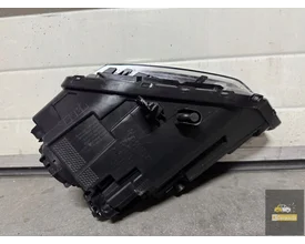 92102q0600-hyundai-bayon-full-ledlamp-links-rechts — foto 4