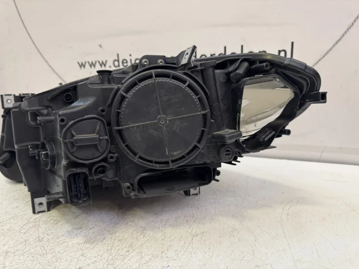 bmw-f10-f11-5-serie-xenon-koplamp-rechts-7203246-14 — foto 4