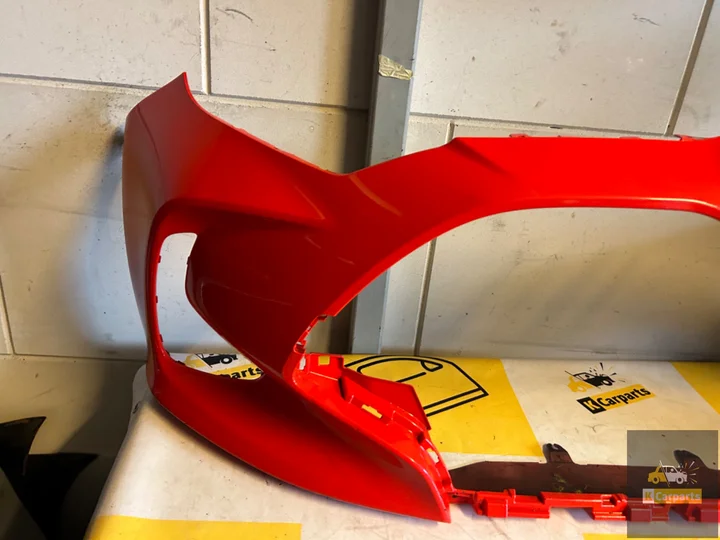 bumper-toyota-yaris-voorbumper-52119k0050-2019heden — foto 5