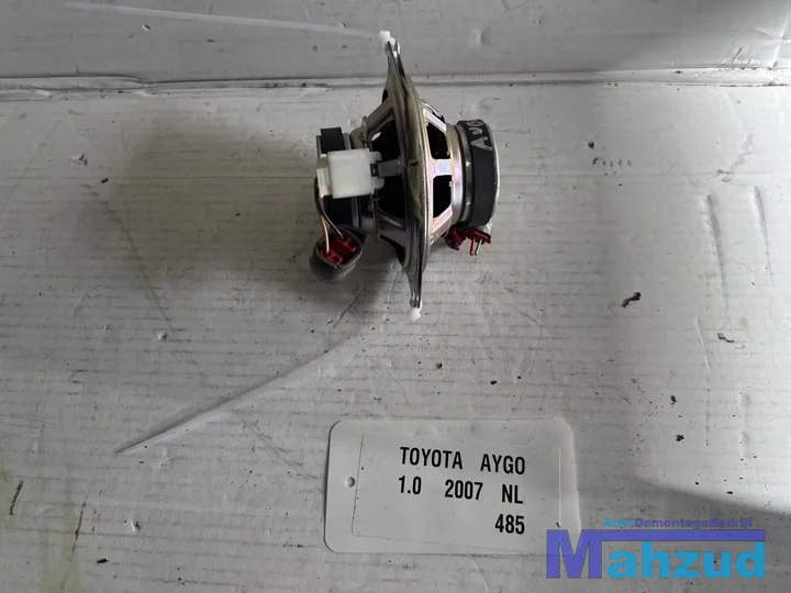 toyota-aygo-speaker-20052014 — foto 2