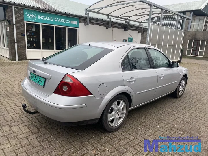 2001-ford-mondeo-3-20-16v-zilver-onderdelen-demontage — foto 8