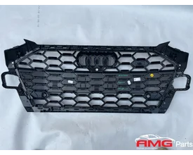 audi-a4-s4-b9-8w-zwart-grill-logo-origineel-8w0853651-dm — foto 6