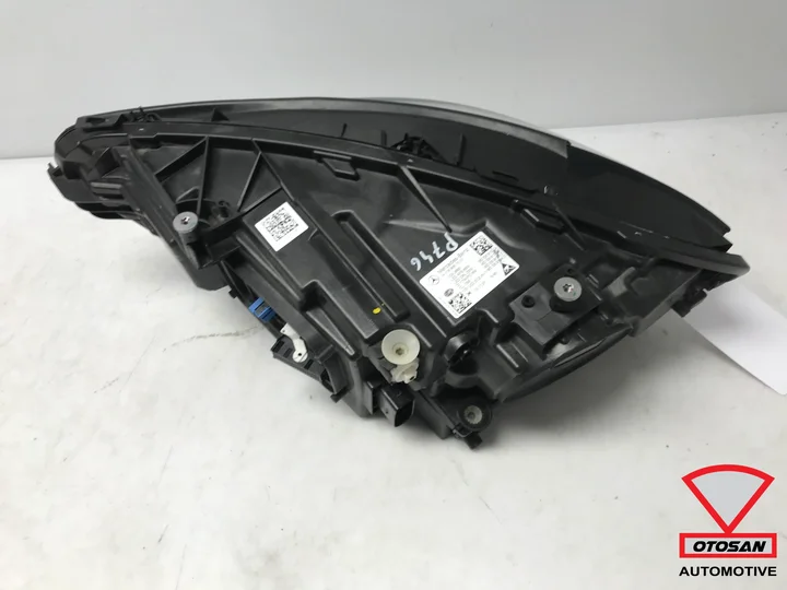 mercedes-cla-w118-vol-led-multibeam-koplamp-r-a1189067001 — foto 5