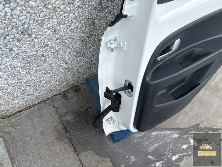 portier-volkswagen-vw-up-rechts-achterdeur-lc9a — foto 8