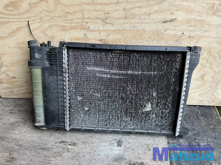 bmw-3-serie-e36-18-radiateur-19901998 — foto 2