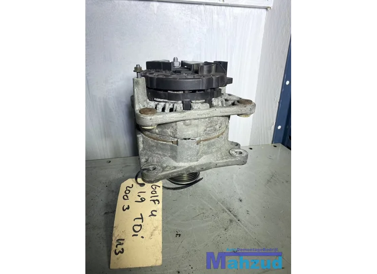 VW AG GOLF 4 1.9 TDI Dynamo 90A 038903023L