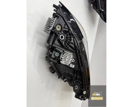 bmw-4-serie-m4-g22-g23-g26-led-koplamp-links-rechts-9851035-9851036 — foto 4